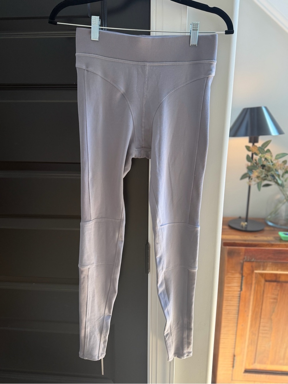 ALO leggings